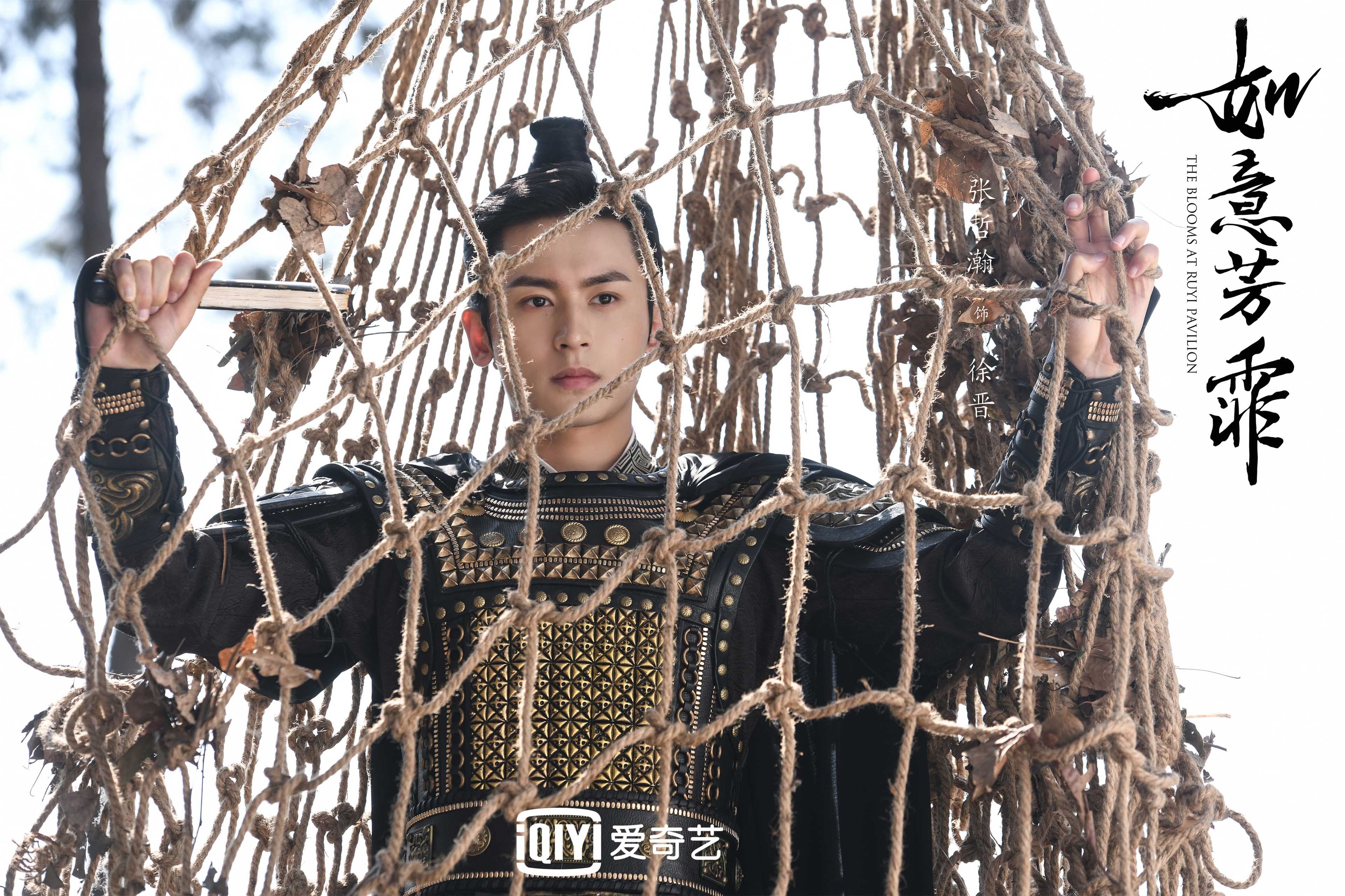 体育跨界合作：F1携手大型品牌联名，f1esports