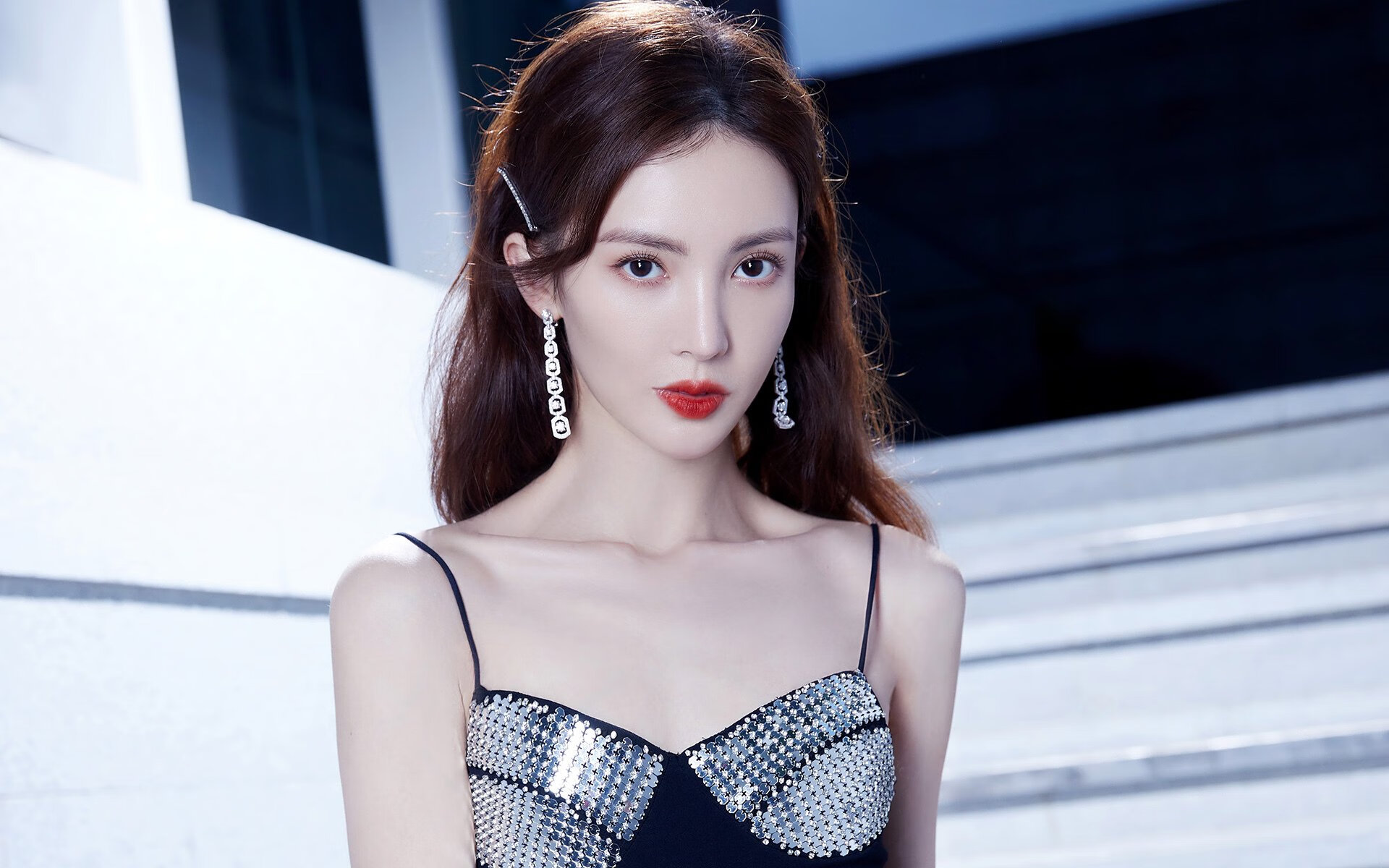 国王主场引入“手语播报服务”，联盟首次尝试，国王唱歌